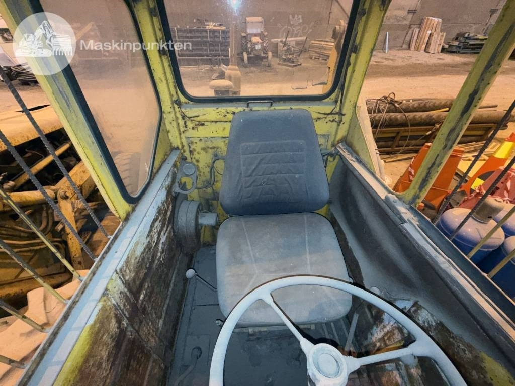 Chargeuse sur pneus Volvo BM 218: photos 14
