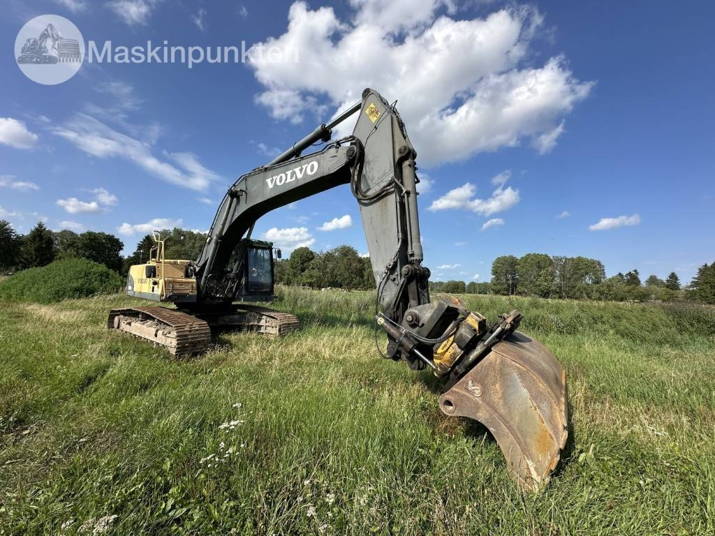 Volvo EC 290 C L - Pelle sur chenille: photos 1 Volvo EC 290 C L - Pelle sur chenille: photos 1