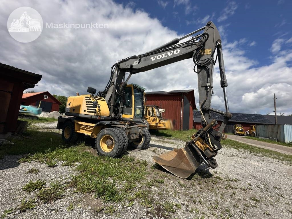 Volvo EW 160 B - Pelle sur pneus: photos 1 Volvo EW 160 B - Pelle sur pneus: photos 1