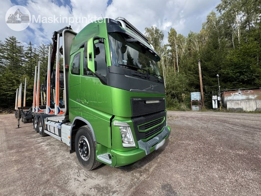 Volvo FH 16 550 - Camion grumier: photos 4 Volvo FH 16 550 - Camion grumier: photos 4