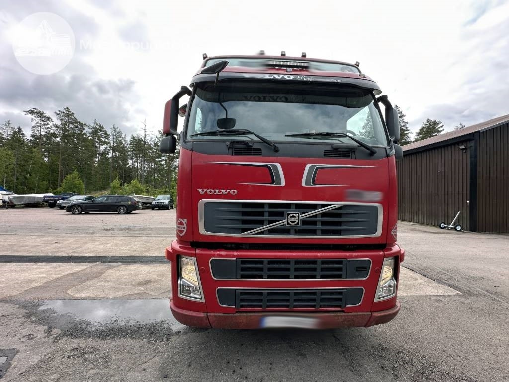 Volvo FH 480 - Camion grumier: photos 2 Volvo FH 480 - Camion grumier: photos 2