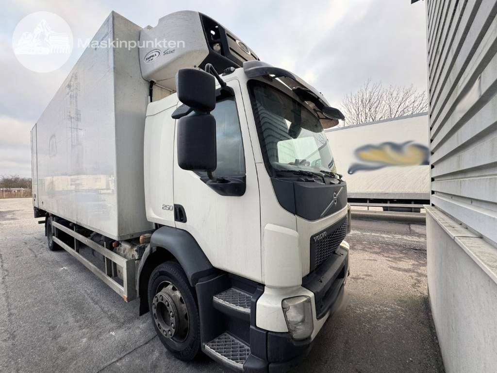 Volvo FL 250 - Camion frigorifique: photos 1 Volvo FL 250 - Camion frigorifique: photos 1