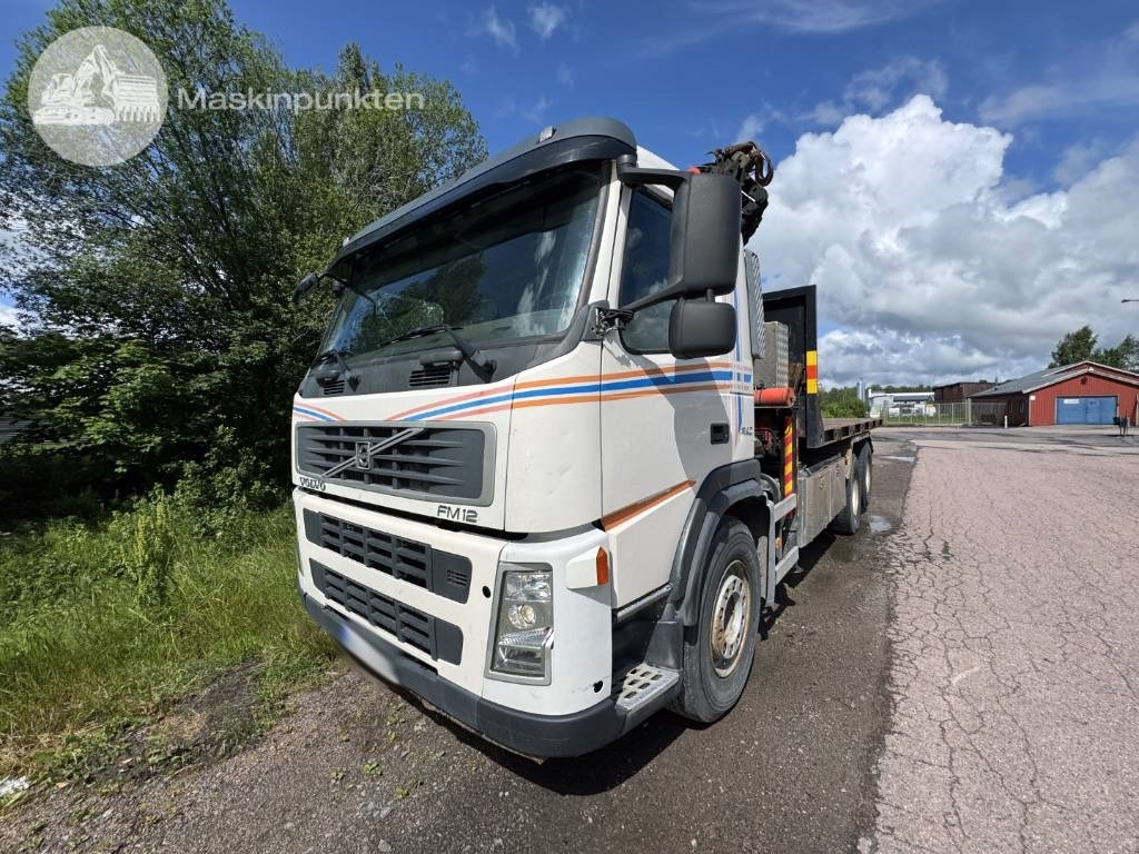 Volvo FM 12 340 Kranväxlare med flak - Camion grue: photos 1 Volvo FM 12 340 Kranväxlare med flak - Camion grue: photos 1