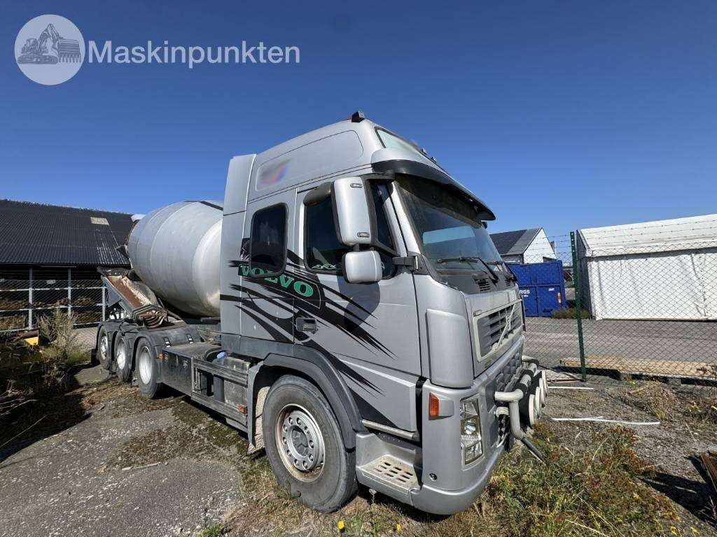 Volvo FM 440 - Camion malaxeur: photos 4 Volvo FM 440 - Camion malaxeur: photos 4