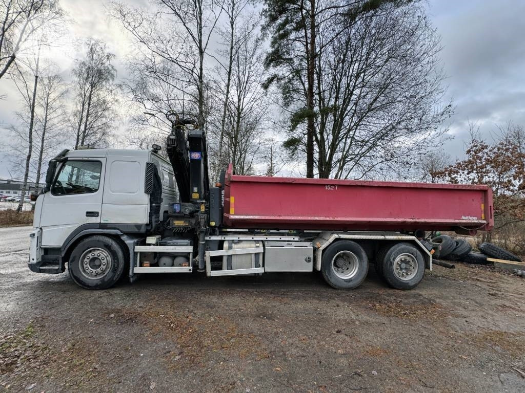 Volvo FM 460 - Camion grue: photos 2 Volvo FM 460 - Camion grue: photos 2