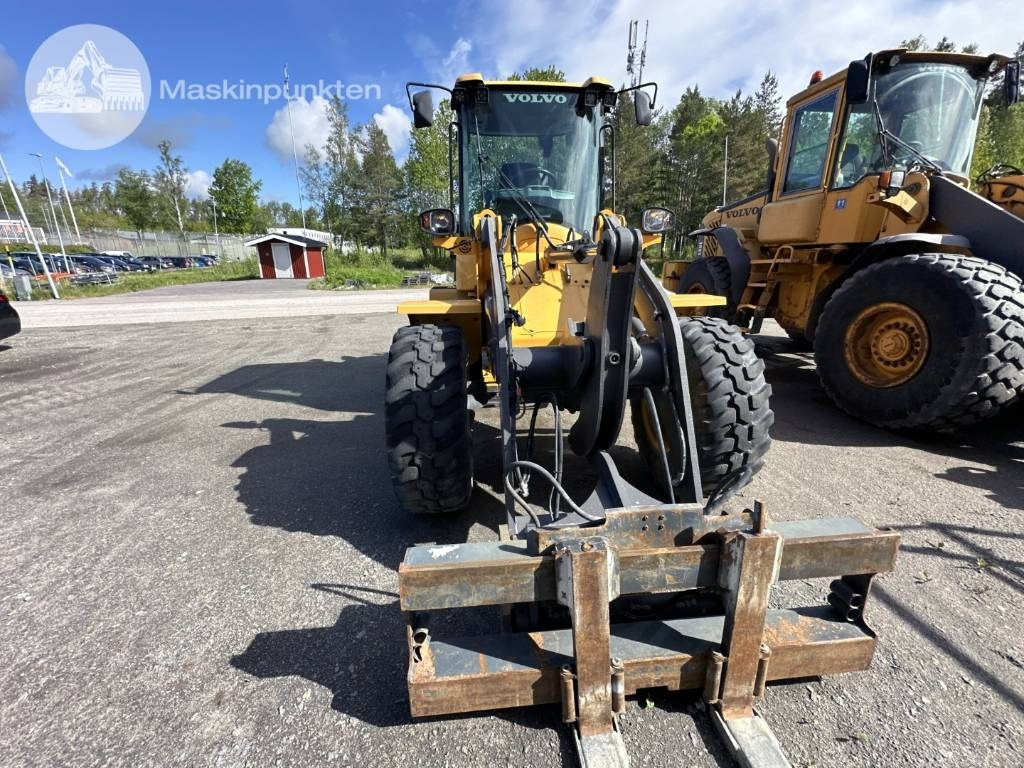 Volvo L 35 G - Chargeuse sur pneus: photos 3 Volvo L 35 G - Chargeuse sur pneus: photos 3