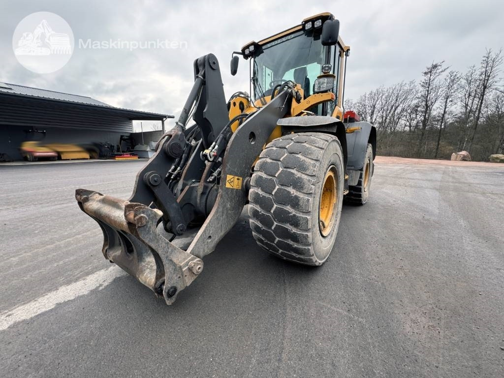 Volvo L 90 H - Chargeuse sur pneus: photos 2 Volvo L 90 H - Chargeuse sur pneus: photos 2
