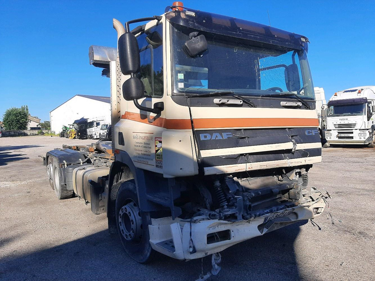 DAF CF85 FAR 85.410 POLYBENNE 6X2 - Camion ampliroll: photos 1 DAF CF85 FAR 85.410 POLYBENNE 6X2 - Camion ampliroll: photos 1