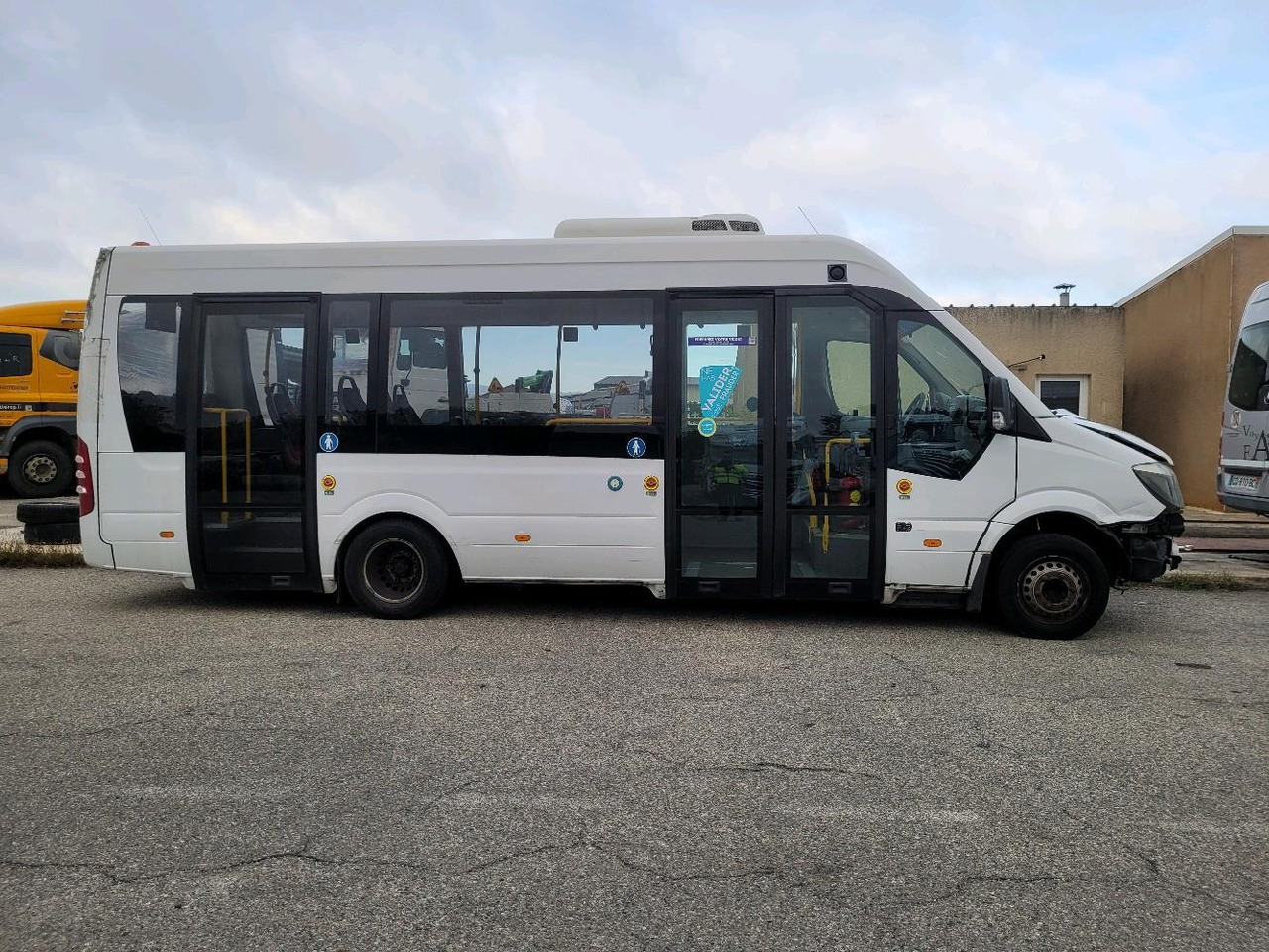 MERCEDES SPRINTER II CHASSIS 5.0T 516 C - Minibus, Transport de personnes: photos 3 MERCEDES SPRINTER II CHASSIS 5.0T 516 C - Minibus, Transport de personnes: photos 3