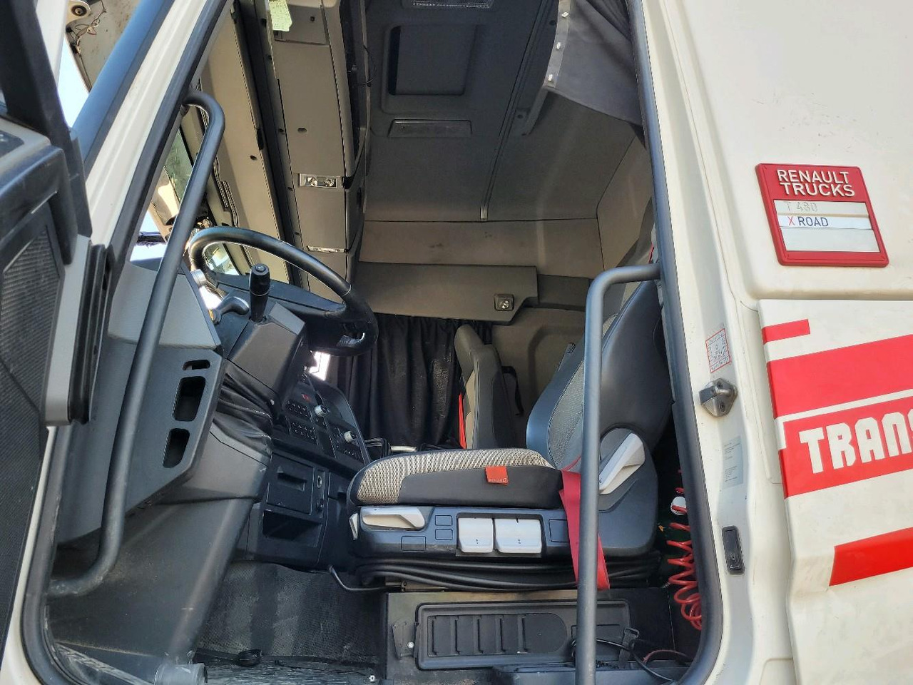 Tracteur routier RENAULT T 480: photos 10