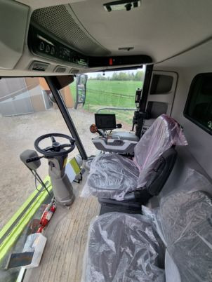 Claas TRION 530 - Moissonneuse-batteuse: photos 5 Claas TRION 530 - Moissonneuse-batteuse: photos 5