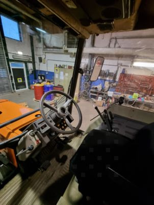 Renault RENAULT 900 MI - Tracteur agricole: photos 4 Renault RENAULT 900 MI - Tracteur agricole: photos 4