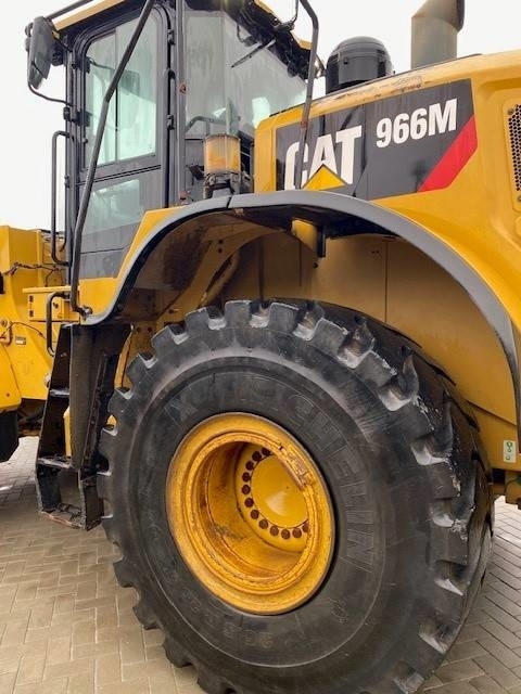CAT 966 M - Chargeuse sur pneus: photos 5 CAT 966 M - Chargeuse sur pneus: photos 5