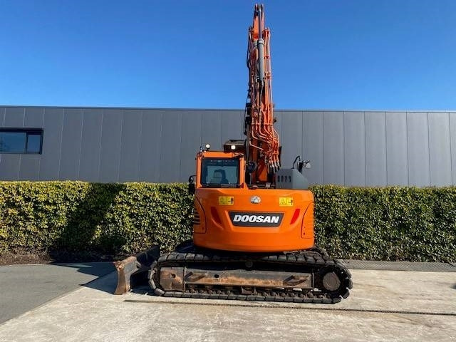Doosan DX 140 LCR-5 - Pelle sur chenille: photos 1 Doosan DX 140 LCR-5 - Pelle sur chenille: photos 1