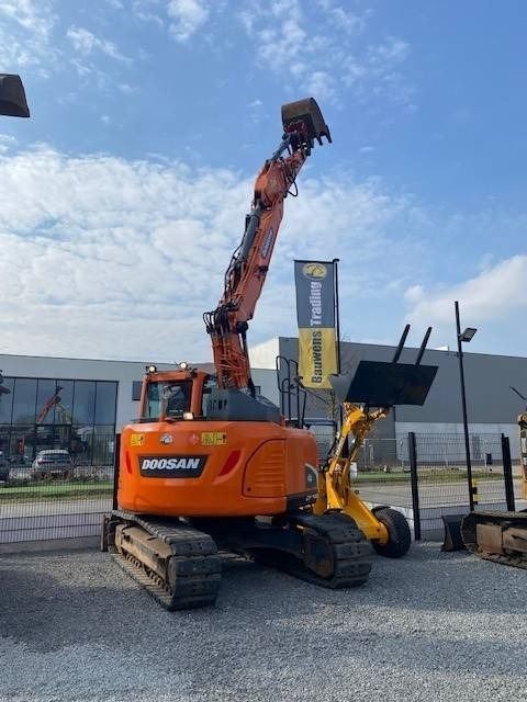 Doosan DX140LCR-5 - Pelle sur chenille: photos 2 Doosan DX140LCR-5 - Pelle sur chenille: photos 2