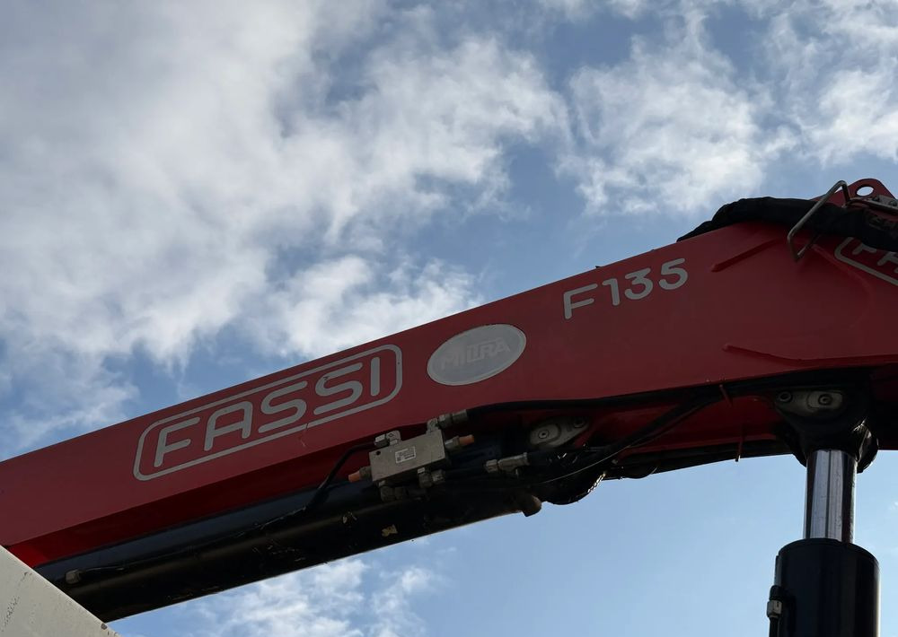 Camion benne Iveco STRALIS 330 / 4x2 / FASSI F135 / WYWROTKA: photos 18