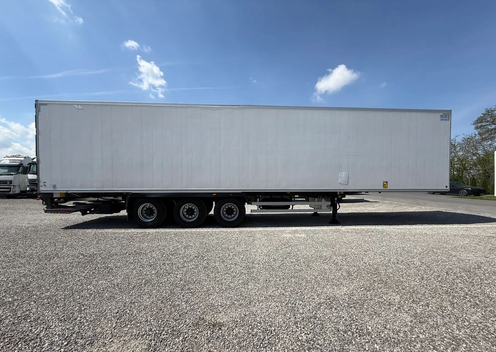 Lamberet THERMO KING SLXe SPECTRUM PODNOSZONA OŚ - Semi-remorque frigorifique: photos 5 Lamberet THERMO KING SLXe SPECTRUM PODNOSZONA OŚ - Semi-remorque frigorifique: photos 5