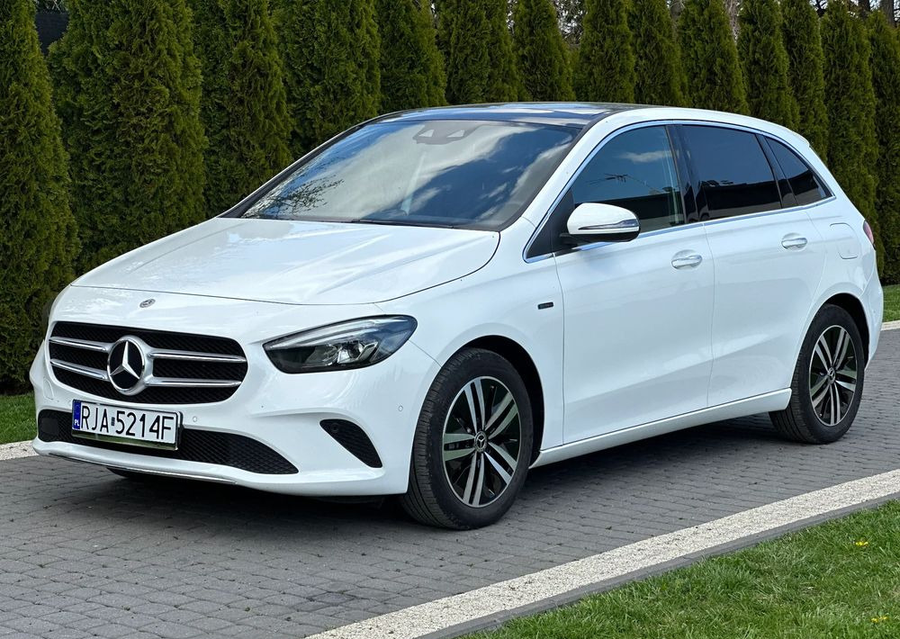 Mercedes-Benz Klasa B - Berline: photos 1 Mercedes-Benz Klasa B - Berline: photos 1