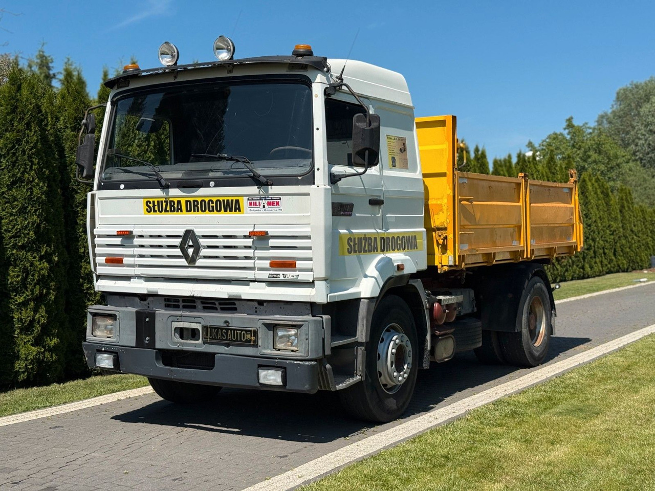 Renault MANAGER 340 TIPPER - Camion benne: photos 2 Renault MANAGER 340 TIPPER - Camion benne: photos 2