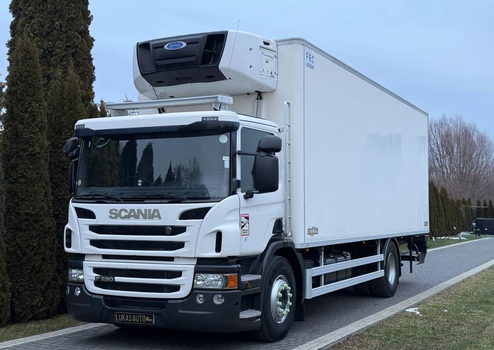 Scania P 280 CHEREAU CARRIER HAKÓWKA - Camion frigorifique: photos 1 Scania P 280 CHEREAU CARRIER HAKÓWKA - Camion frigorifique: photos 1