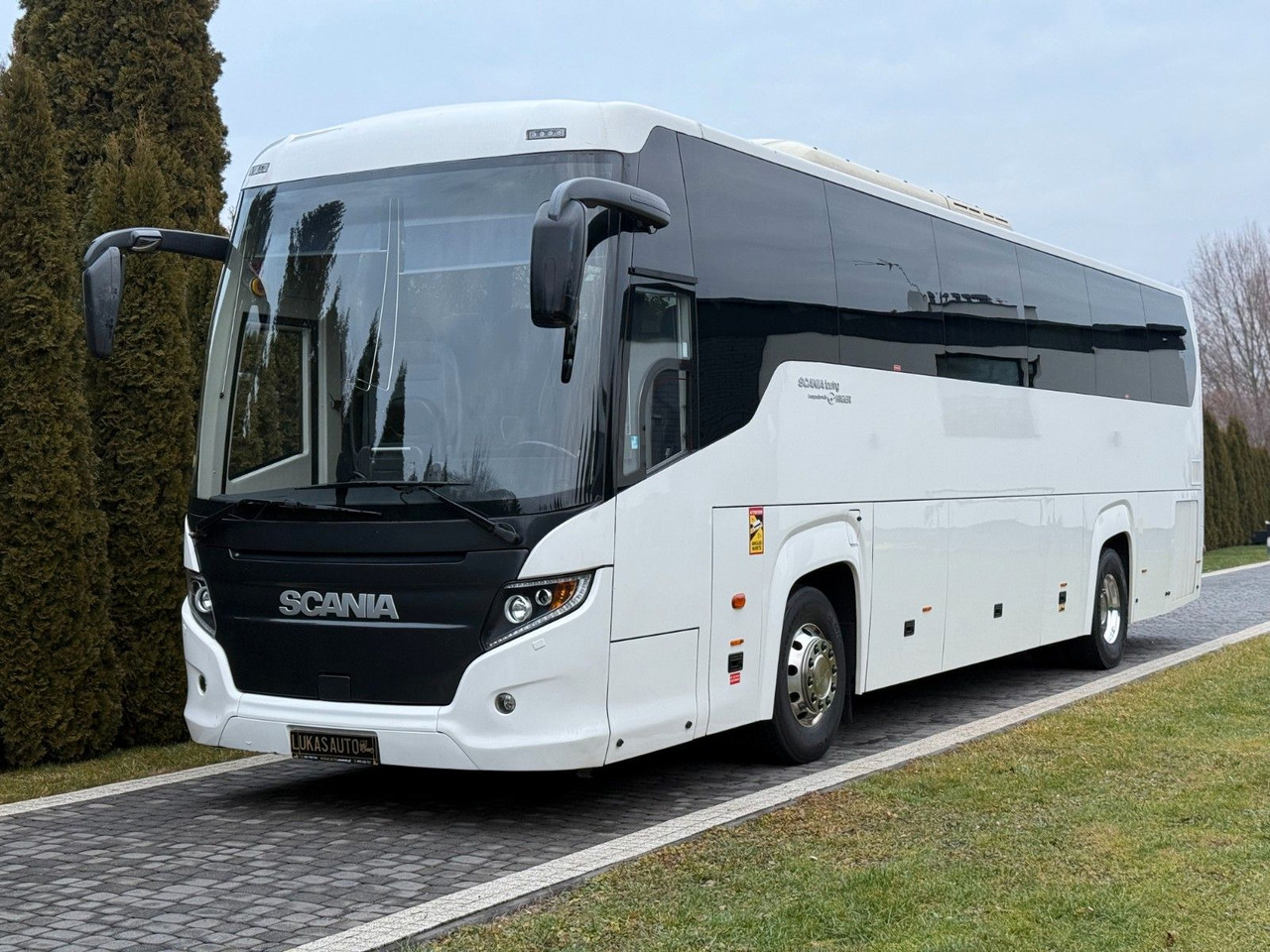 Scania TOURING HD - Autocar: photos 1 Scania TOURING HD - Autocar: photos 1