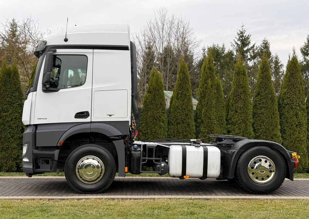 Mercedes-Benz AROCS 1843 HYDRAULIKA - Tracteur routier: photos 4 Mercedes-Benz AROCS 1843 HYDRAULIKA - Tracteur routier: photos 4