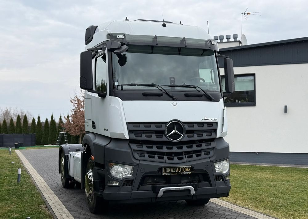 Mercedes-Benz AROCS 1843 HYDRAULIKA - Tracteur routier: photos 3 Mercedes-Benz AROCS 1843 HYDRAULIKA - Tracteur routier: photos 3