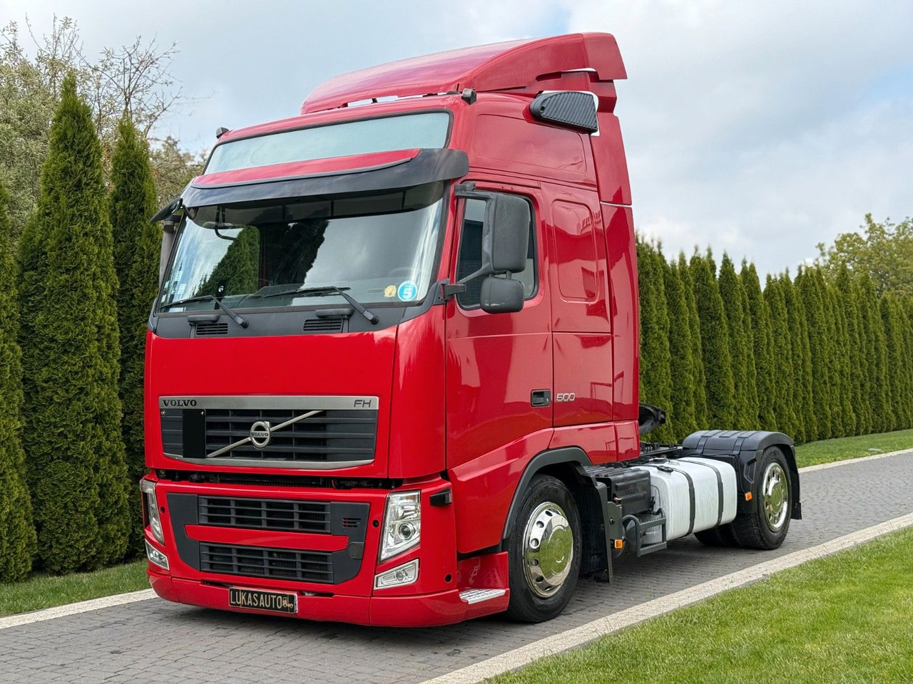 Volvo FH 500 LOW DECK LOW KMS - Tracteur routier: photos 1 Volvo FH 500 LOW DECK LOW KMS - Tracteur routier: photos 1