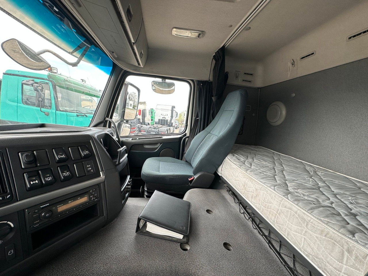 Crédit-bail  Volvo FM 450 HYDRAULIC AUTOMATIC Volvo FM 450 HYDRAULIC AUTOMATIC: photos 9
