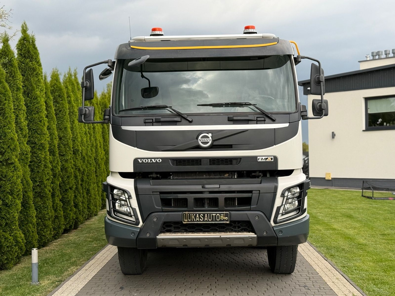 Volvo FMX 500 8X4 RETARDER - Camion benne: photos 3 Volvo FMX 500 8X4 RETARDER - Camion benne: photos 3