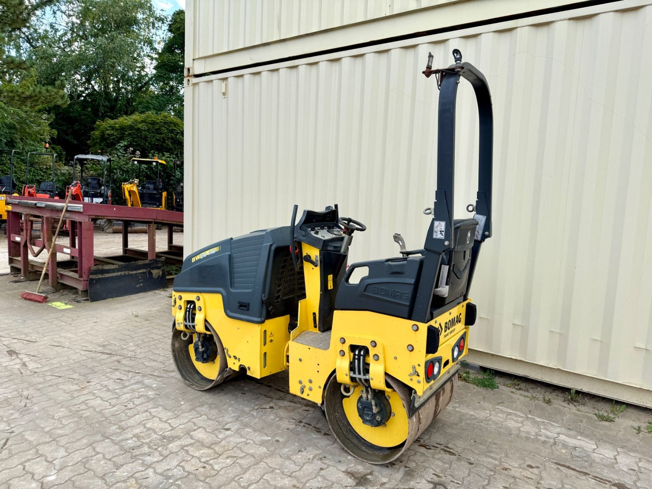 BOMAG BW80AD-5 / 2018 BJ / 1.005 H / 1.550 KG - Rouleau compresseur: photos 3 BOMAG BW80AD-5 / 2018 BJ / 1.005 H / 1.550 KG - Rouleau compresseur: photos 3