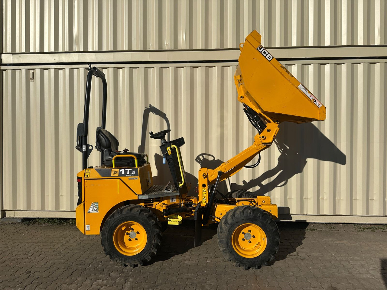 JCB 1T-2 High Tip Dumper, 632 Bh, 1.000 KG - Mini tombereau: photos 5 JCB 1T-2 High Tip Dumper, 632 Bh, 1.000 KG - Mini tombereau: photos 5