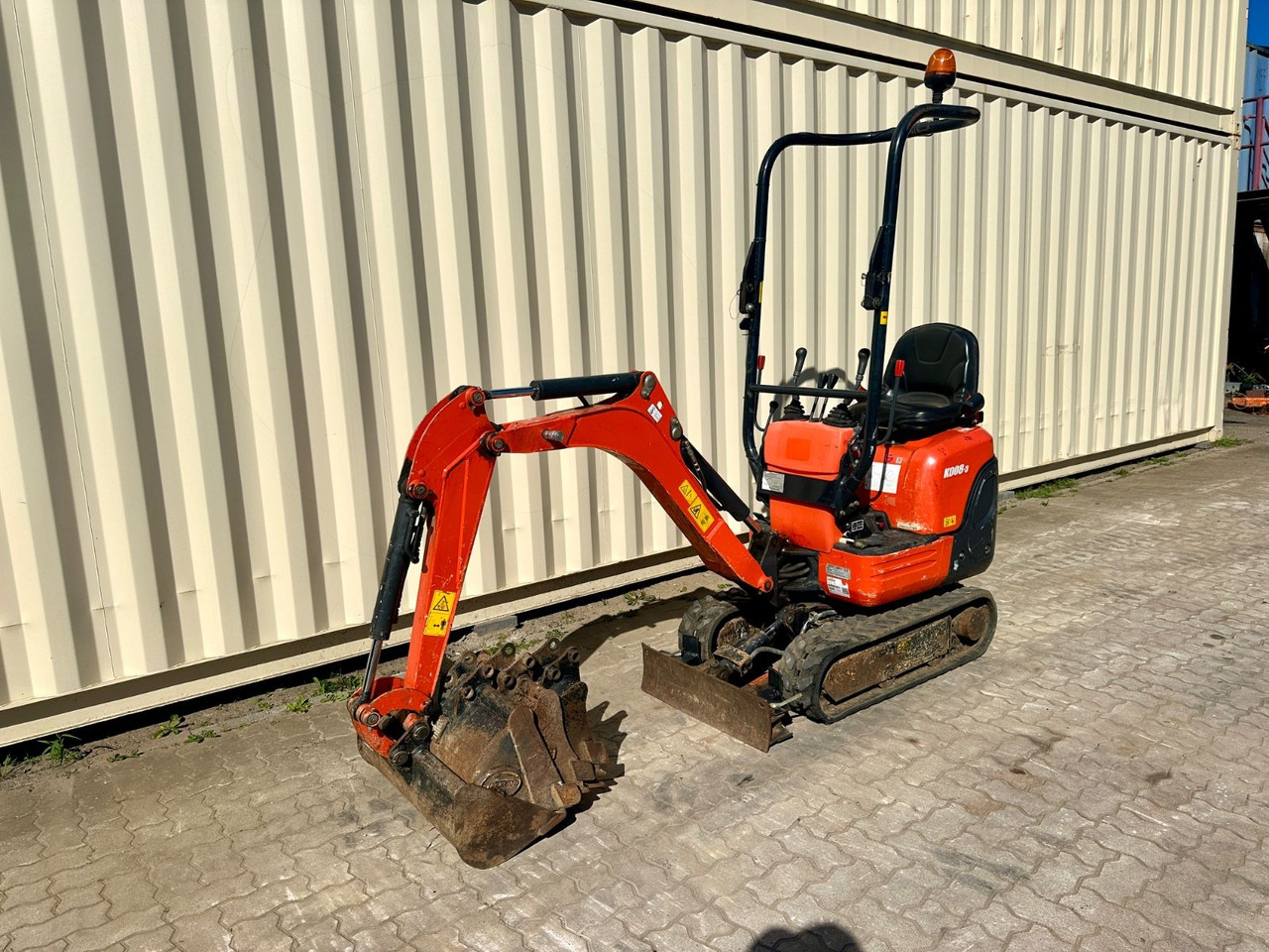 Kubota K008-3 / 2021 BJ / 725 H / 4 x Löffel - Mini pelle: photos 2 Kubota K008-3 / 2021 BJ / 725 H / 4 x Löffel - Mini pelle: photos 2