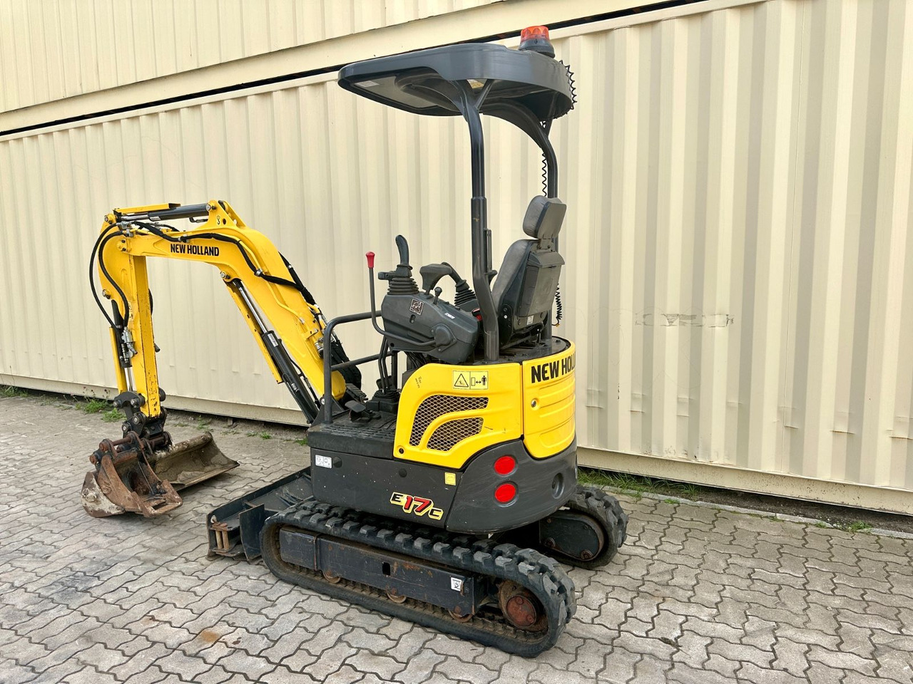 New Holland E17C / 2021 BJ / 508 H / 2 x Löffel - Mini pelle: photos 3 New Holland E17C / 2021 BJ / 508 H / 2 x Löffel - Mini pelle: photos 3