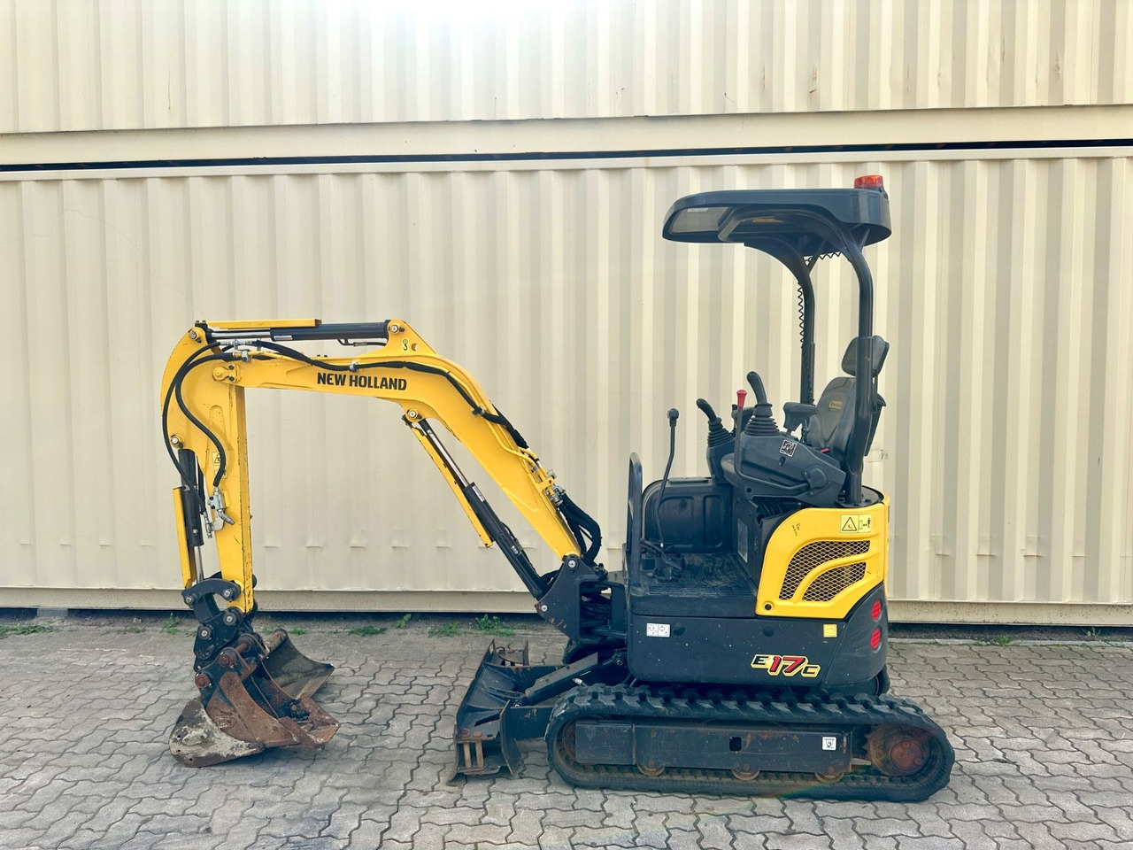New Holland E17C / 2021 BJ / 508 H / 2 x Löffel - Mini pelle: photos 2 New Holland E17C / 2021 BJ / 508 H / 2 x Löffel - Mini pelle: photos 2