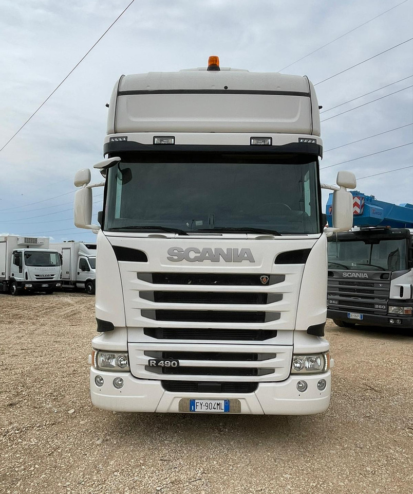 SCANIA R490 TOP LINE - Tracteur routier: photos 2 SCANIA R490 TOP LINE - Tracteur routier: photos 2