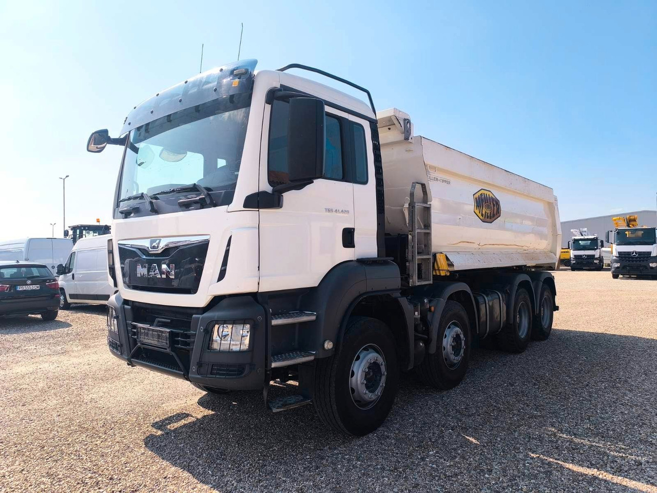 MAN TGS 41.420 MEILLER KIPPER - Camion multibenne: photos 3 MAN TGS 41.420 MEILLER KIPPER - Camion multibenne: photos 3