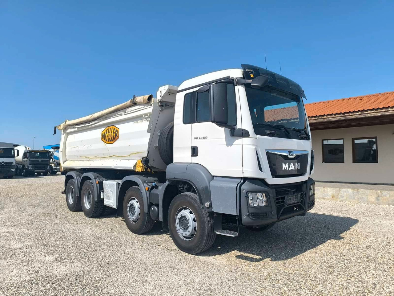 MAN TGS 41.420 MEILLER KIPPER - Camion multibenne: photos 1 MAN TGS 41.420 MEILLER KIPPER - Camion multibenne: photos 1