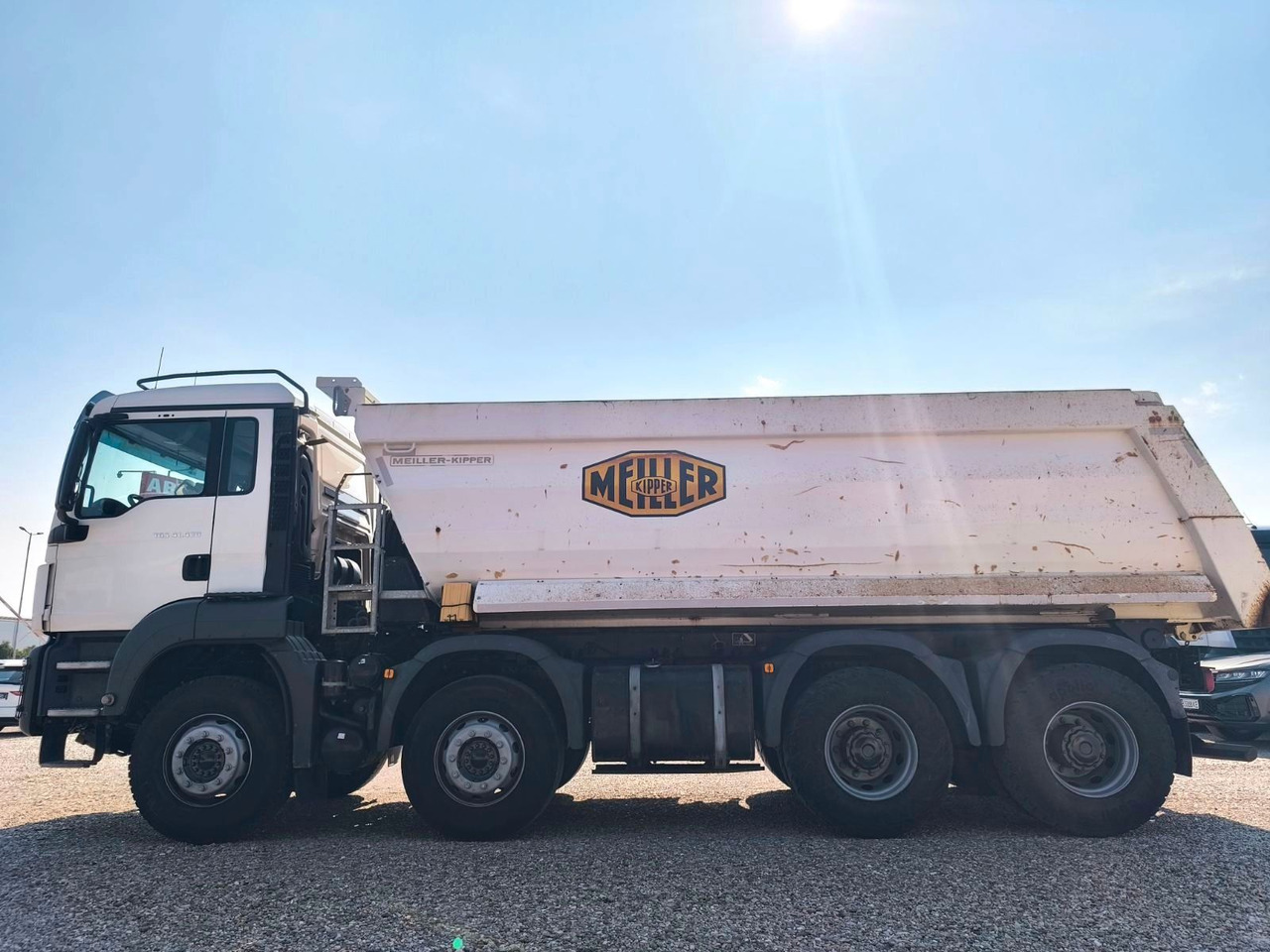 MAN TGS 41.420 MEILLER KIPPER - Camion multibenne: photos 4 MAN TGS 41.420 MEILLER KIPPER - Camion multibenne: photos 4