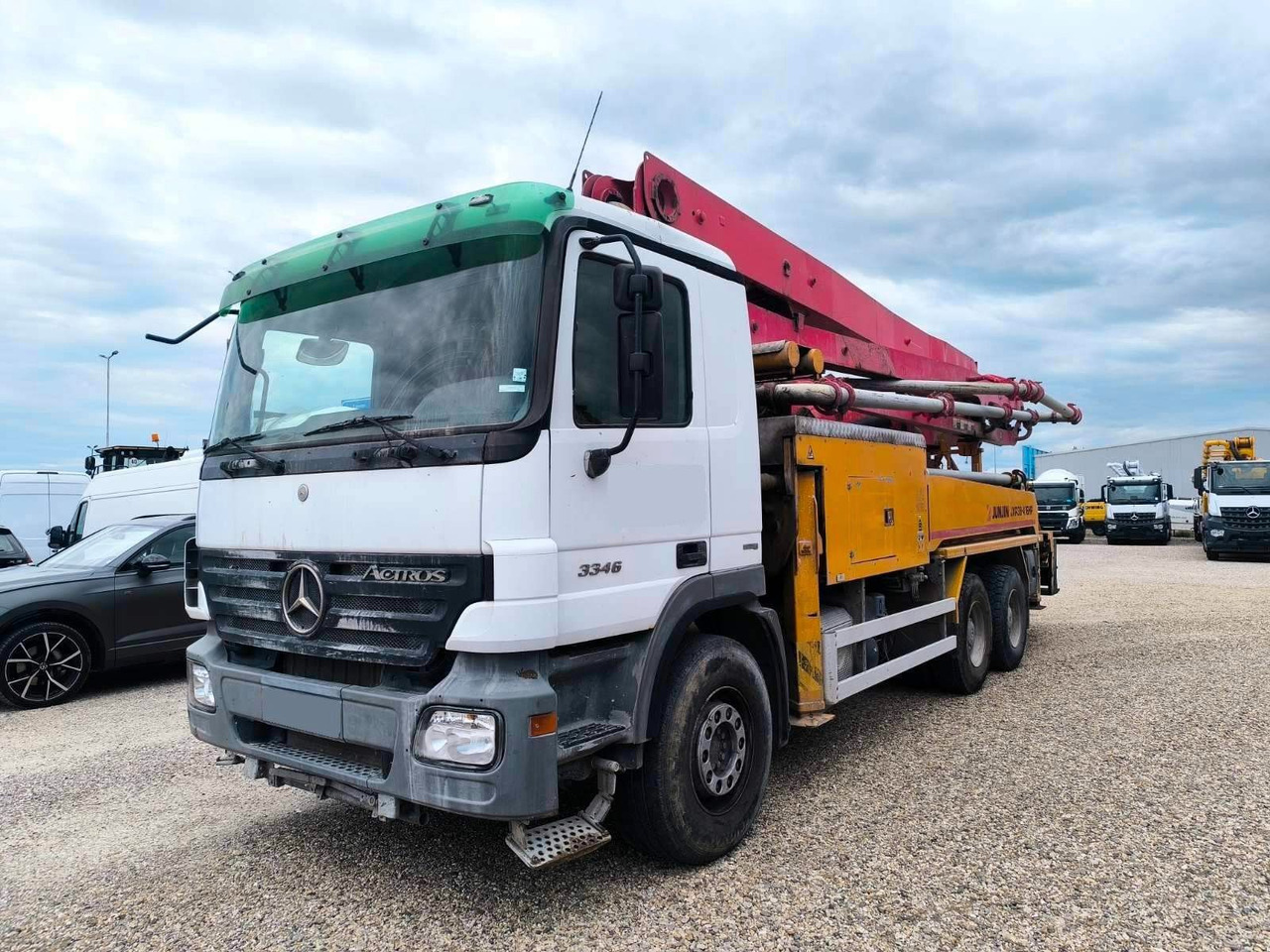 Mercedes-Benz ACTROS 3341 JUNJIN JXR 38-4 - Camion pompe: photos 3 Mercedes-Benz ACTROS 3341 JUNJIN JXR 38-4 - Camion pompe: photos 3
