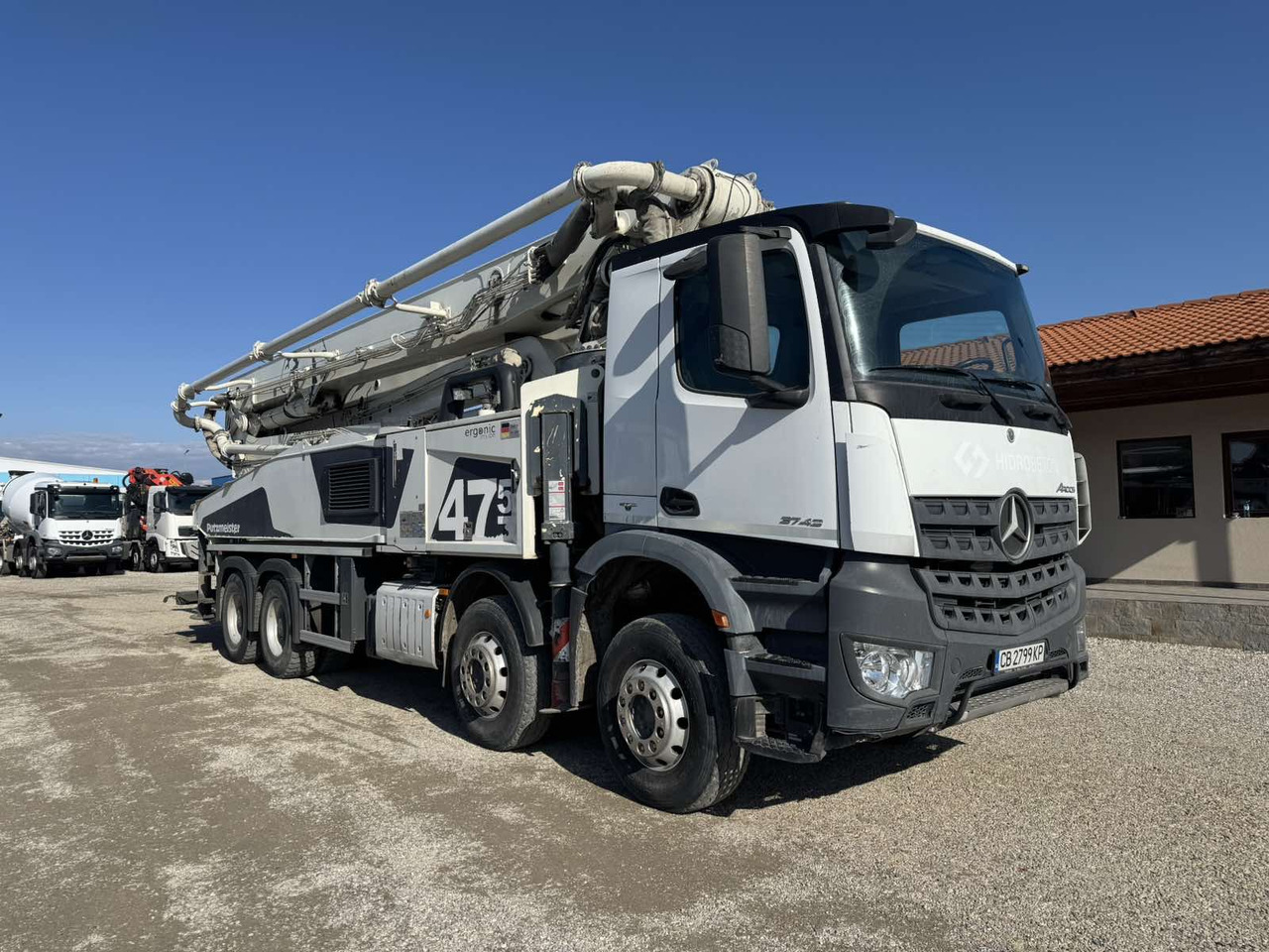 Mercedes-Benz AROCS 3743 PUTZMEISTER M47-5 - Camion pompe: photos 1 Mercedes-Benz AROCS 3743 PUTZMEISTER M47-5 - Camion pompe: photos 1
