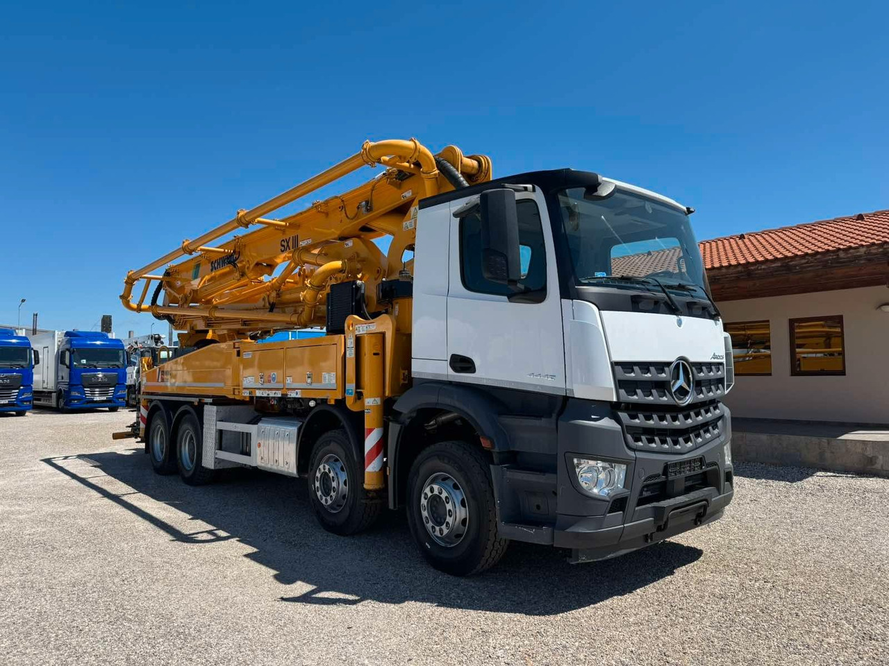 Mercedes-Benz AROCS 4442 SCHWING S43SX - Camion pompe: photos 1 Mercedes-Benz AROCS 4442 SCHWING S43SX - Camion pompe: photos 1