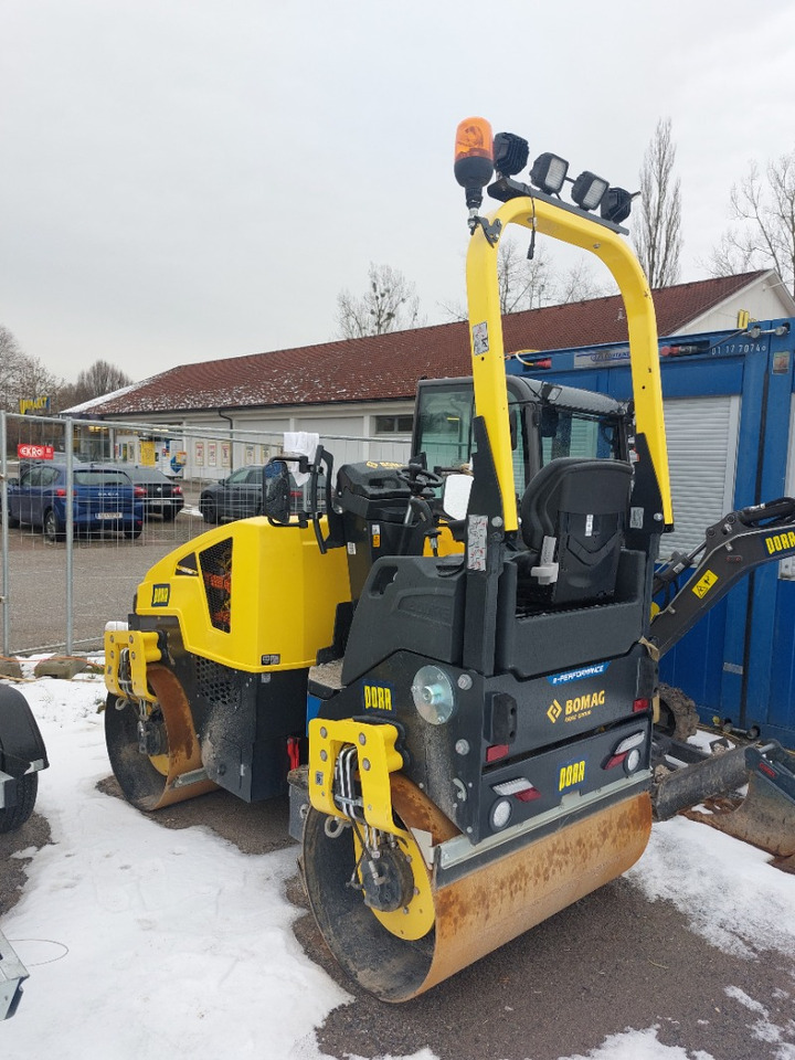 BOMAG DE BW 120 ADe-5 - Compacteur: photos 4 BOMAG DE BW 120 ADe-5 - Compacteur: photos 4