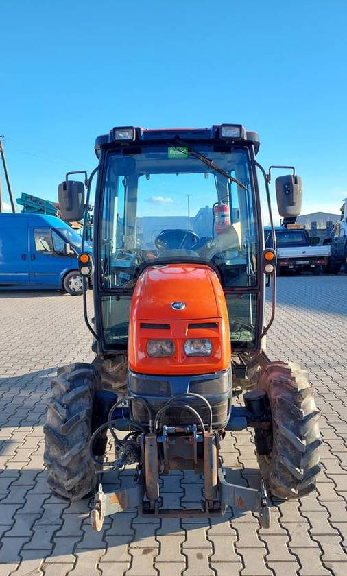 Kioti EX50 HST 50KM klimatyzacja przedni TUZ - Tracteur agricole: photos 3 Kioti EX50 HST 50KM klimatyzacja przedni TUZ - Tracteur agricole: photos 3