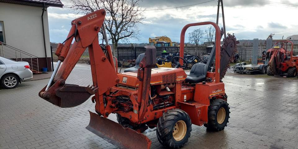 Koparka łańcuchowa Ditch Witch 3500DD - Trancheuse: photos 2 Koparka łańcuchowa Ditch Witch 3500DD - Trancheuse: photos 2