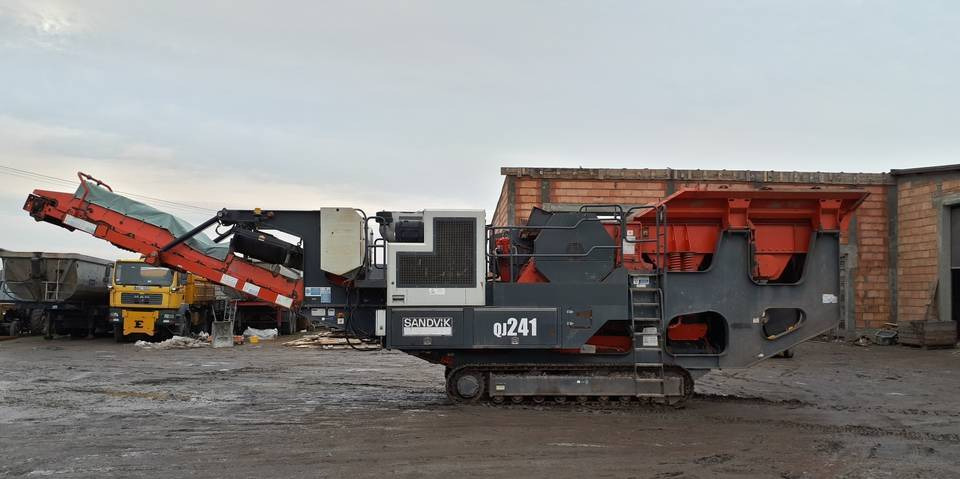 Kruszarka szczękowa Sandvik QJ241 2014 Extec - Concasseur à mâchoires: photos 2 Kruszarka szczękowa Sandvik QJ241 2014 Extec - Concasseur à mâchoires: photos 2