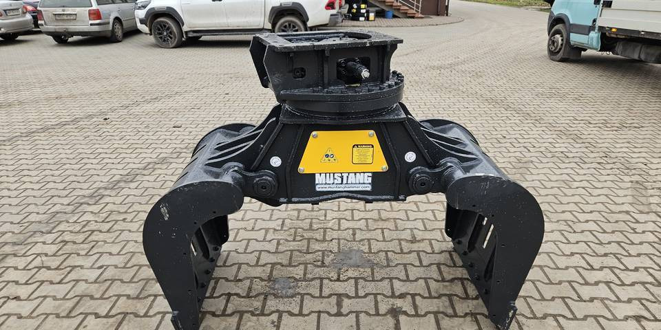 NOWY chwytak sortująco-wyburzeniowy Mustang GRP1000 do koparki - Grappin: photos 1 NOWY chwytak sortująco-wyburzeniowy Mustang GRP1000 do koparki - Grappin: photos 1