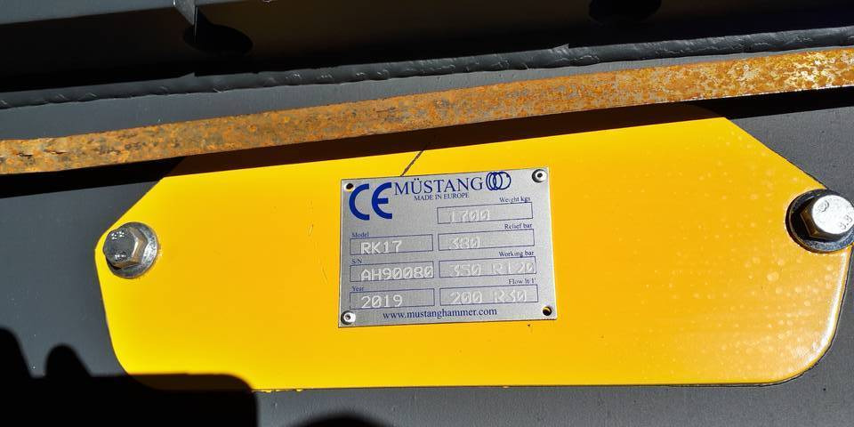 Nowa szczęka krusząca obrotowa Mustang RK17 OWE kruszące - Cisaille de démolition pour Engins de chantier: photos 4 Nowa szczęka krusząca obrotowa Mustang RK17 OWE kruszące - Cisaille de démolition pour Engins de chantier: photos 4