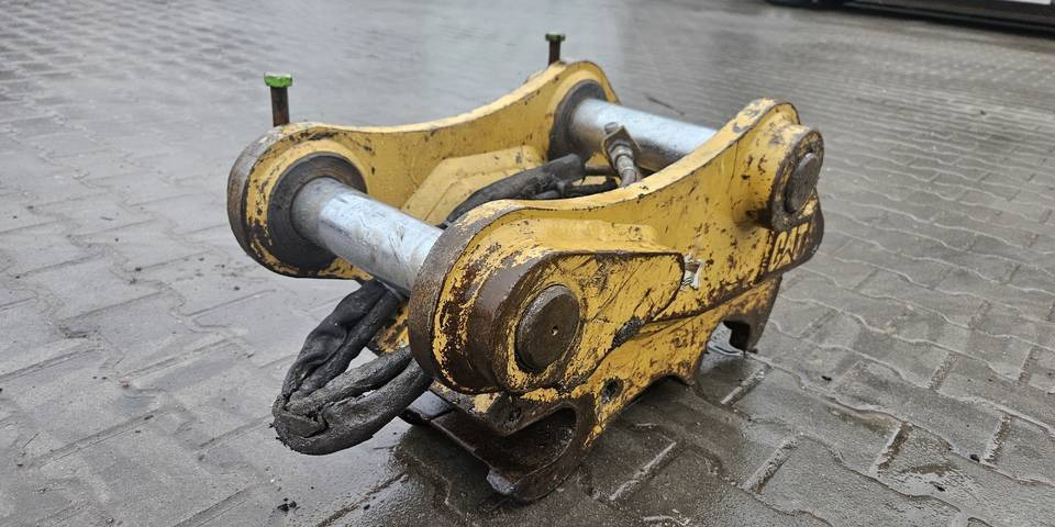 Oryginalne szybkozłącze hydrauliczne 65 mm CAT Caterpillar 315 316 - Attache rapide: photos 2 Oryginalne szybkozłącze hydrauliczne 65 mm CAT Caterpillar 315 316 - Attache rapide: photos 2