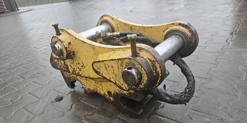 Oryginalne szybkozłącze hydrauliczne 65 mm CAT Caterpillar 315 316 - Attache rapide: photos 4 Oryginalne szybkozłącze hydrauliczne 65 mm CAT Caterpillar 315 316 - Attache rapide: photos 4